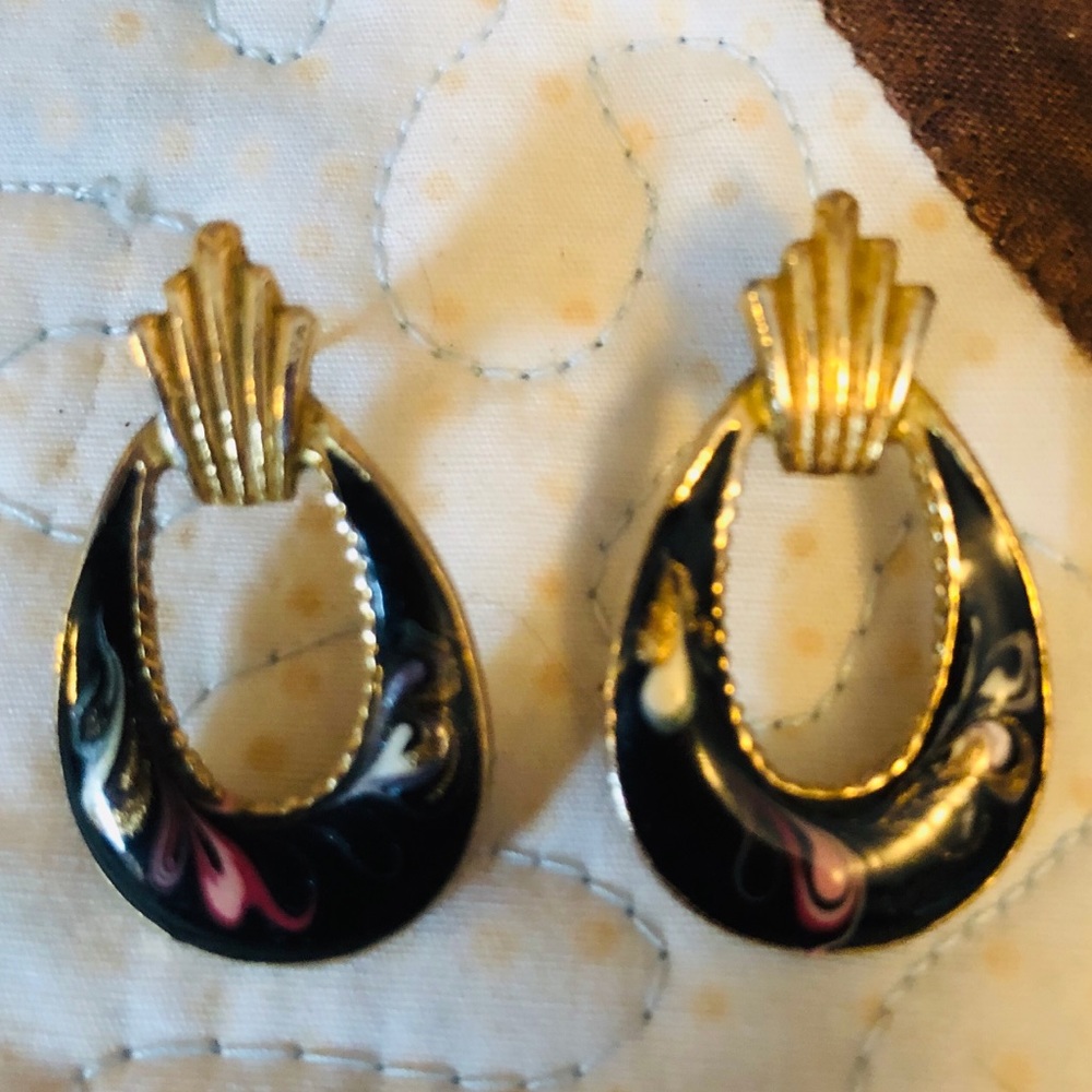 Vintage Earrings, Gold & Black Swirls, Studs - Picture 1 of 12